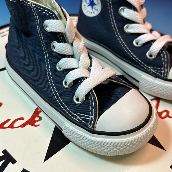 Converse Chuck Taylor Navy Black High Top - Picture 3 of 8